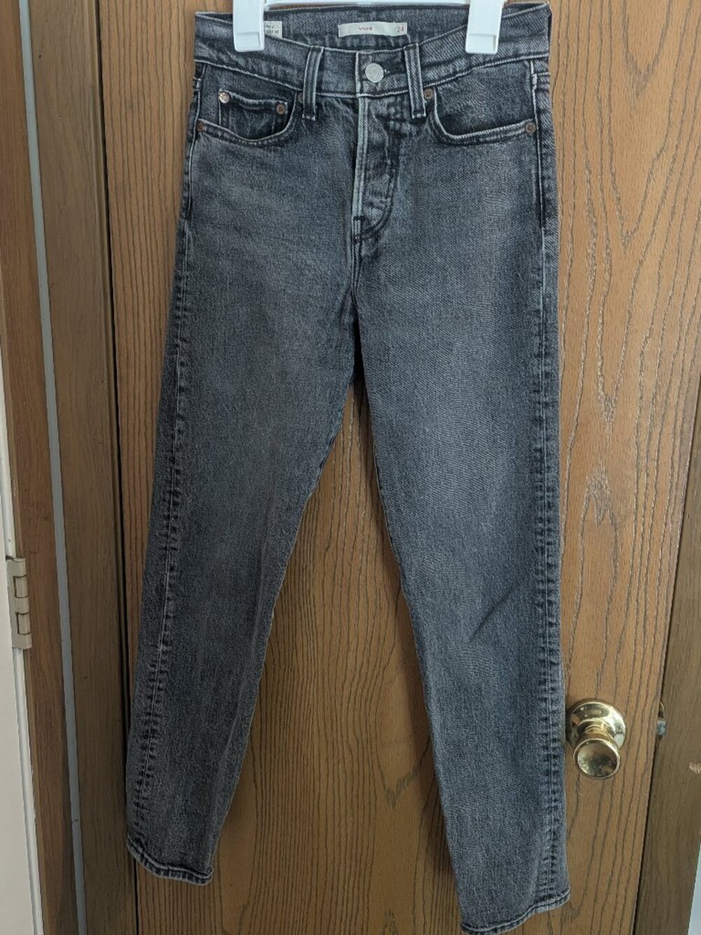Levi's Wedgie Icon Fit High Rise Gray Wash Denim Straight Leg Button Fly Jean-24